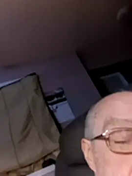 Joeyw57 webcam