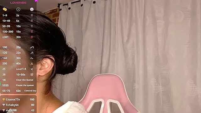 Salome_Cherie webcam