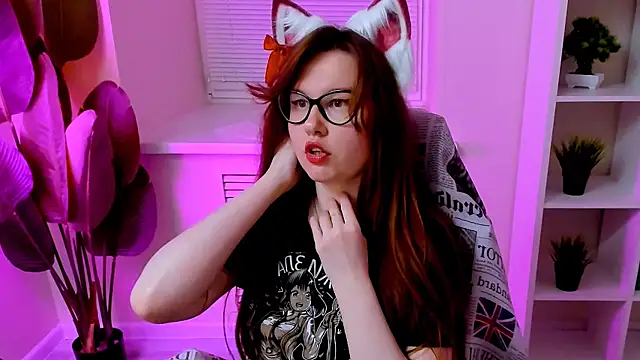 CarolGiggly webcam