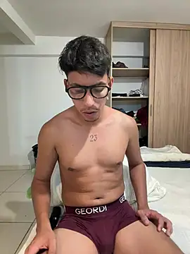 jack_frostt - Jack_Frostt's free webcam - UK Sex Cams