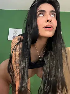 DaphneUwu live webcam show