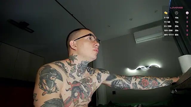 Tommy_cat live webcam show