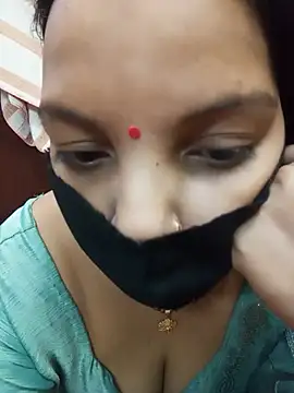 Manjudear live cam on StripChat