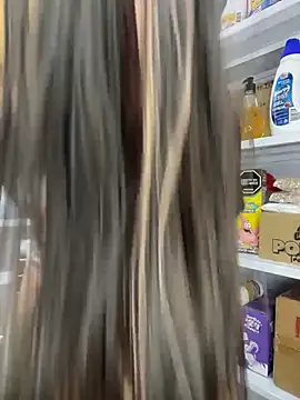 MoonLitDoll live cam on StripChat