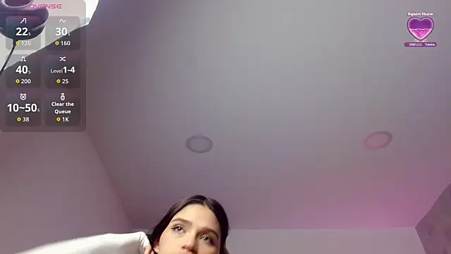 Roxxi_2110 live webcam show