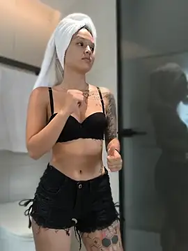 LorenRosse live webcam show
