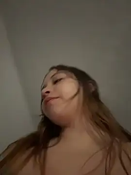 AliciaWhite_nt webcam
