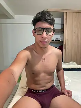 jack_frostt (M young) - Show cum and shallow