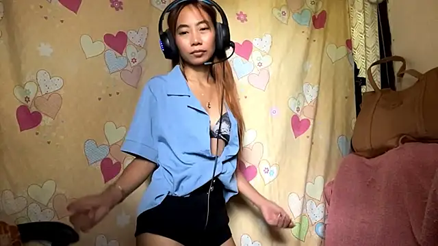 PiaSwida live webcam show