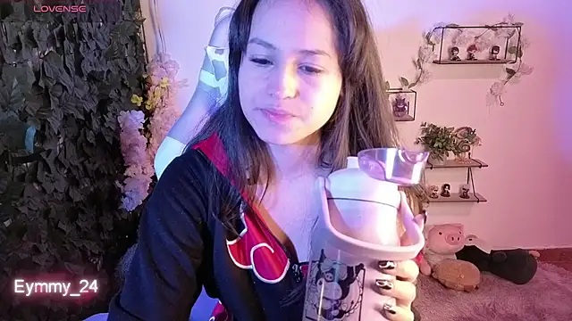 Eymmy_24 live cam