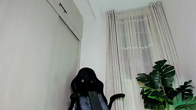 Biscuit_oliva webcam