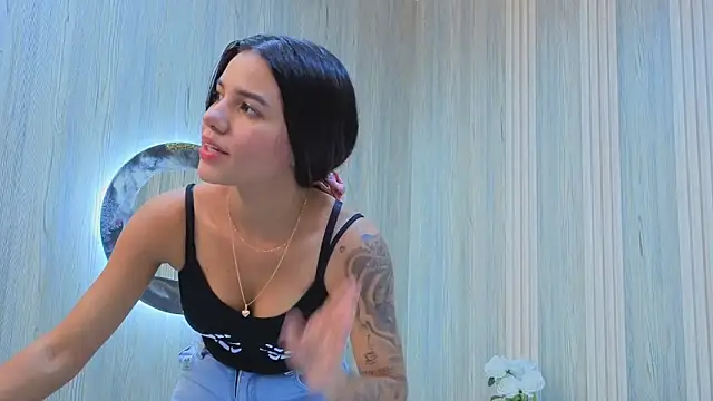 Isabellaa_Rosee webcam