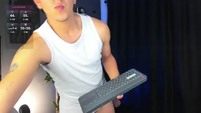 OliverrSilver webcam