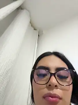 Aylin_Fox webcam