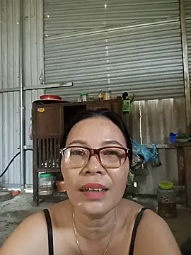 Nuna_689