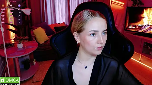 Mira_Mermayd live webcam show