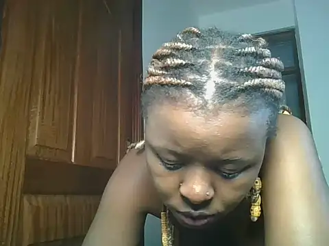 Queen_sassie