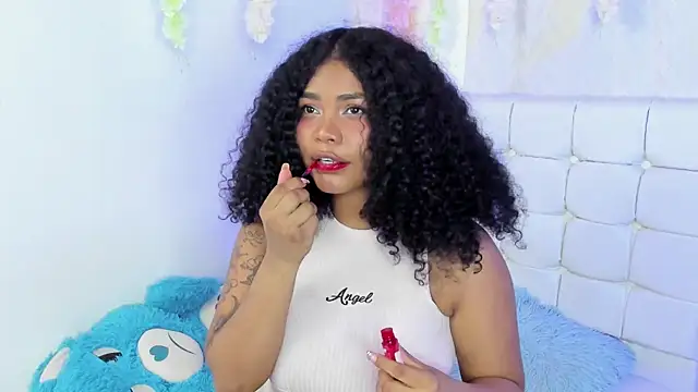 Angel_Belll webcam