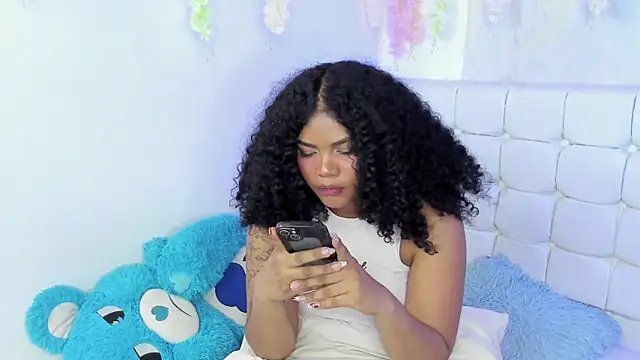 Angel_Belll webcam