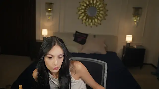 mila_rose054 (F young) - show  in pussy