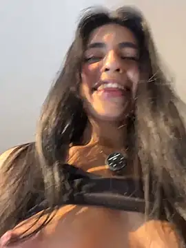 DaphneUwu live webcam show