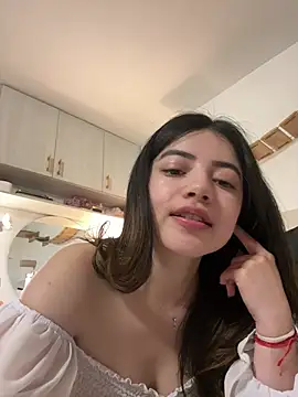 missani Live Webcam on Stripchat
