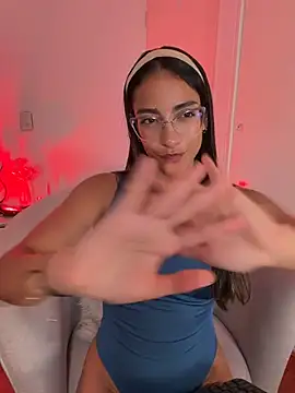elegant__rouse webcam