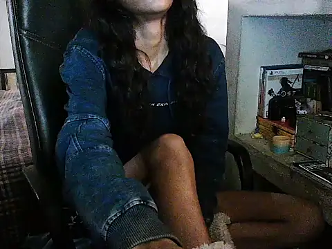 exude_diya live cam on StripChat