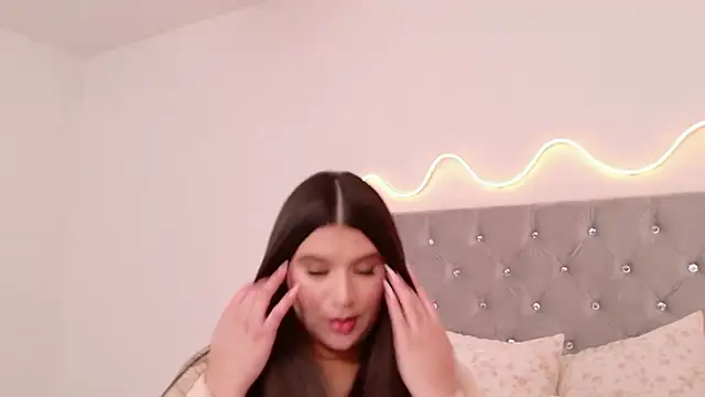 JuliaSUMMERS2022 webcam
