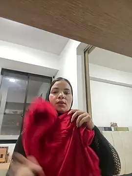 Layla_kaderr webcam