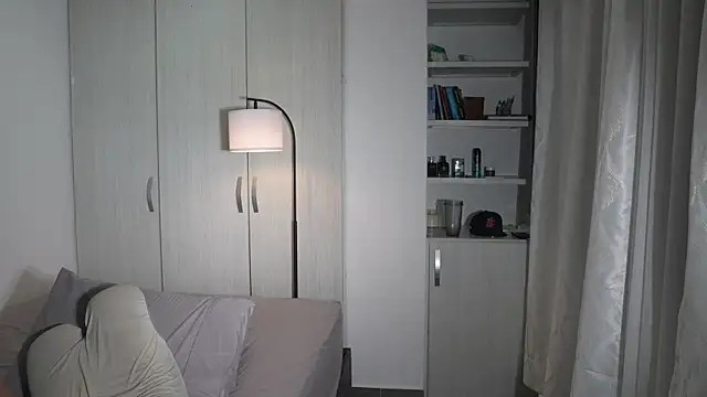 Paradise_boy__ webcam