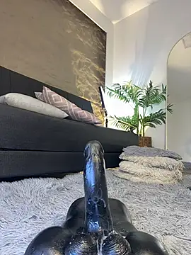 Isa__Blanc webcam