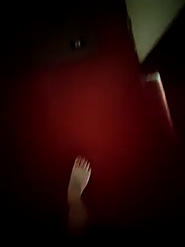 -tara-a - -Tara-a's free webcam - UK Sex Cams