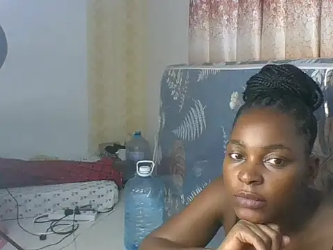 cum_queen254 webcam