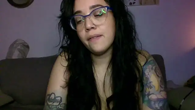 GypsyMamacita webcam