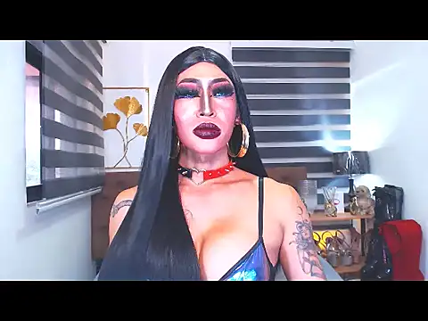 DominateMistressTania webcam