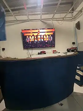 moisesc58 live webcam show