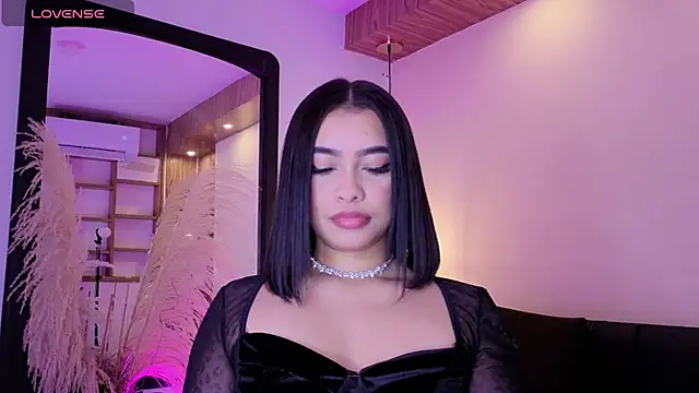 Chloe_monroee