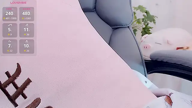 yaoyao-baby520 live webcam show