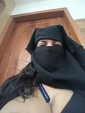 Aafreen_36 live webcam show