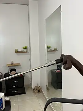 cherry_skinnyy_ webcam