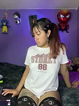 Leyla_collinss_ webcam