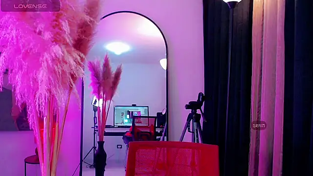 dark_sailent webcam