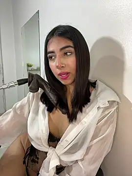 cherry_skinnyy_ webcam