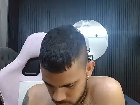 chacorta_ live cam on StripChat
