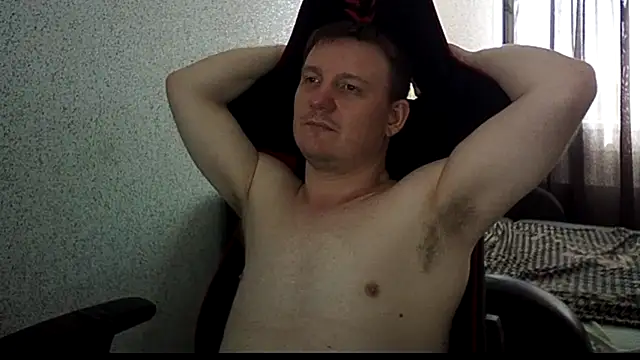 MysteriousWanderer live cam on StripChat