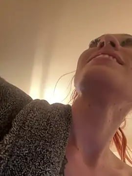 ThornsandHoney live webcam show