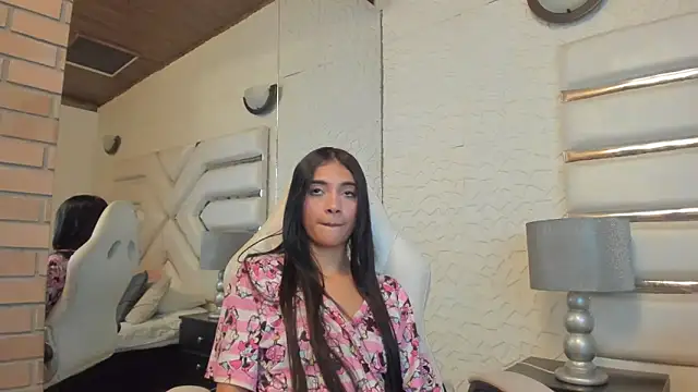 KattyLilli webcam