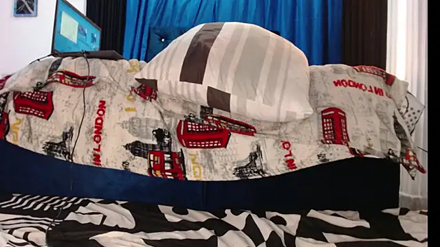 bittersuite_hot webcam