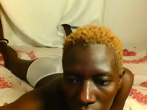 Goldy_petite webcam